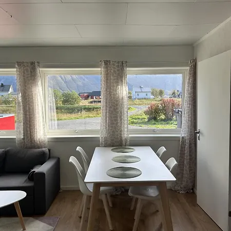 Solhaug Apartment, Fredvang Lägenhet Hovdan