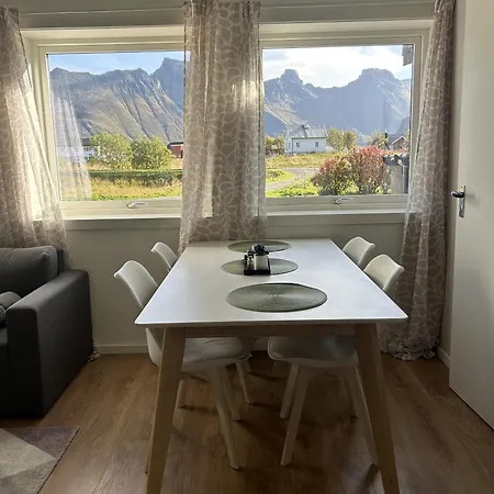 Lägenhet Solhaug Apartment, Fredvang