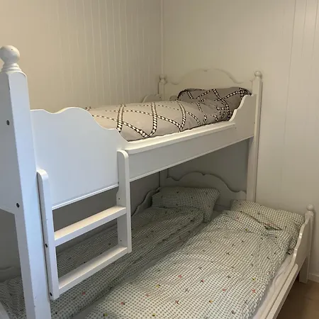 Solhaug Apartment, Fredvang * Hovdan